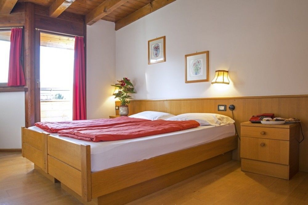 Hotel San Valier Cavalese Luaran gambar